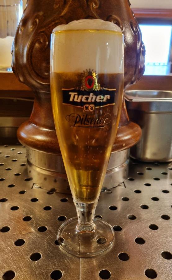 Bauer'S Pension-Restaurant-Catering Grosshabersdorf ภายนอก รูปภาพ